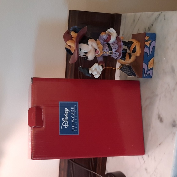 NWT.  Jim Shore Disney Traditions Minnie "Hay There" #6010861 - Picture 7 of 7